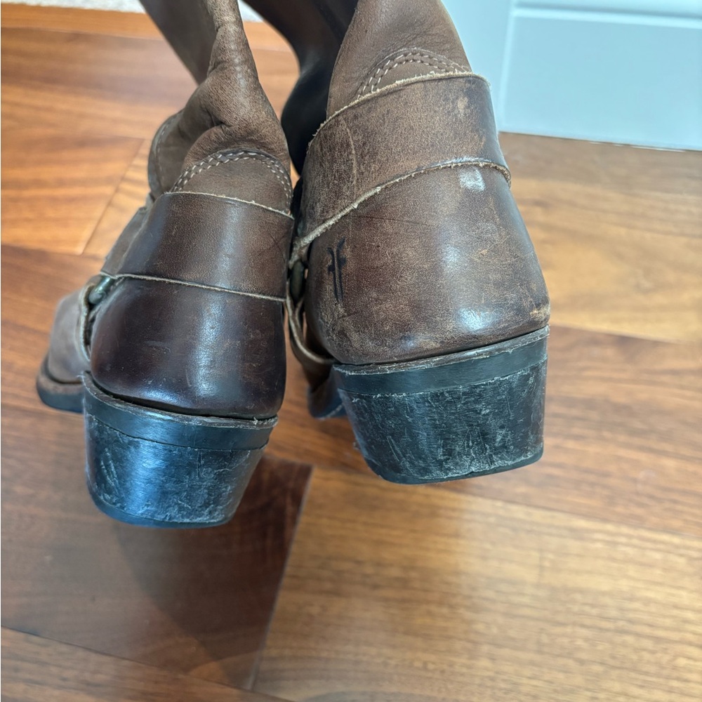 Frye Women's Harness 12R Brown Boots | Size 8 - Picture 10 of 10